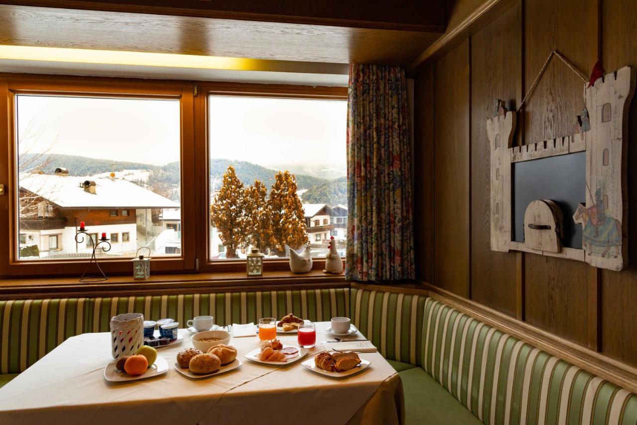 Hotel Martinerhof San Lorenzo di Sebato Dış mekan fotoğraf