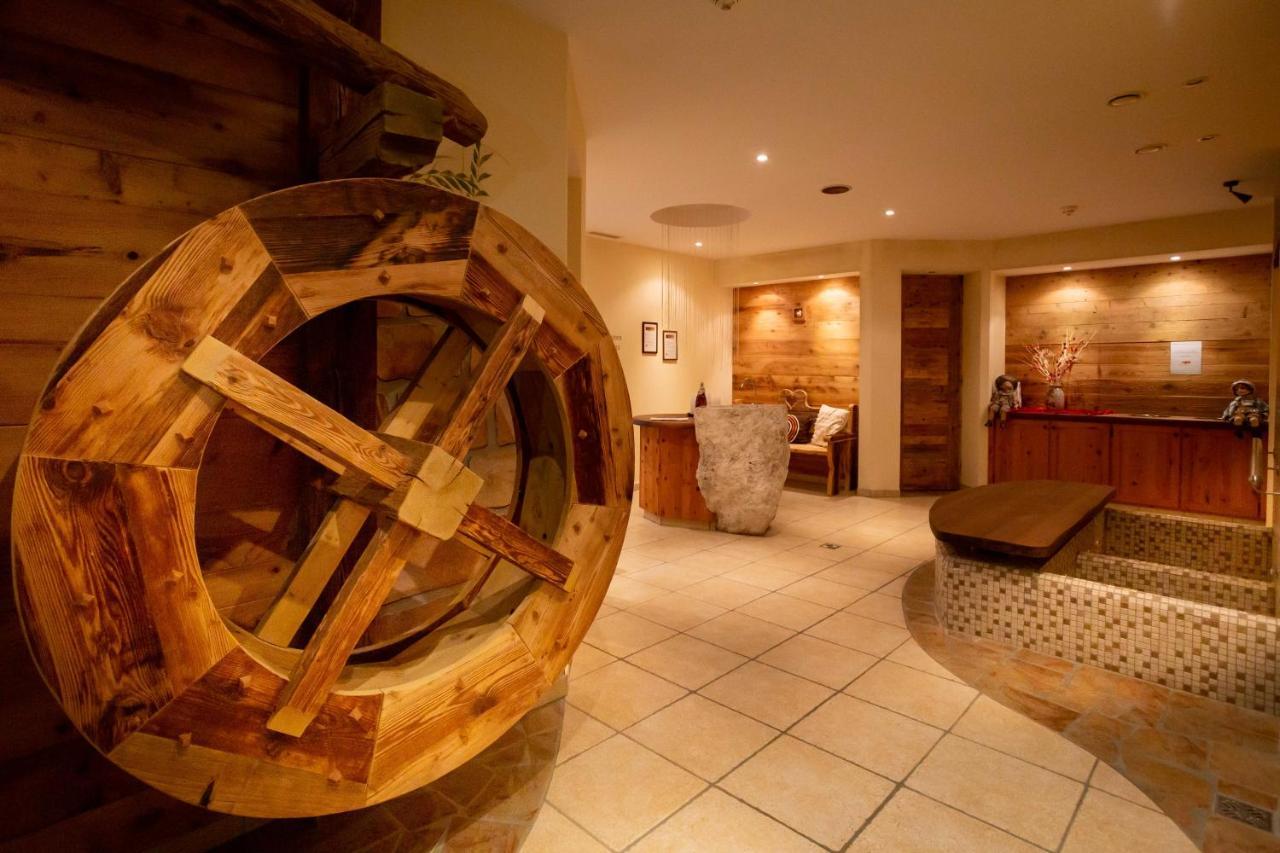 Hotel Martinerhof San Lorenzo di Sebato Dış mekan fotoğraf