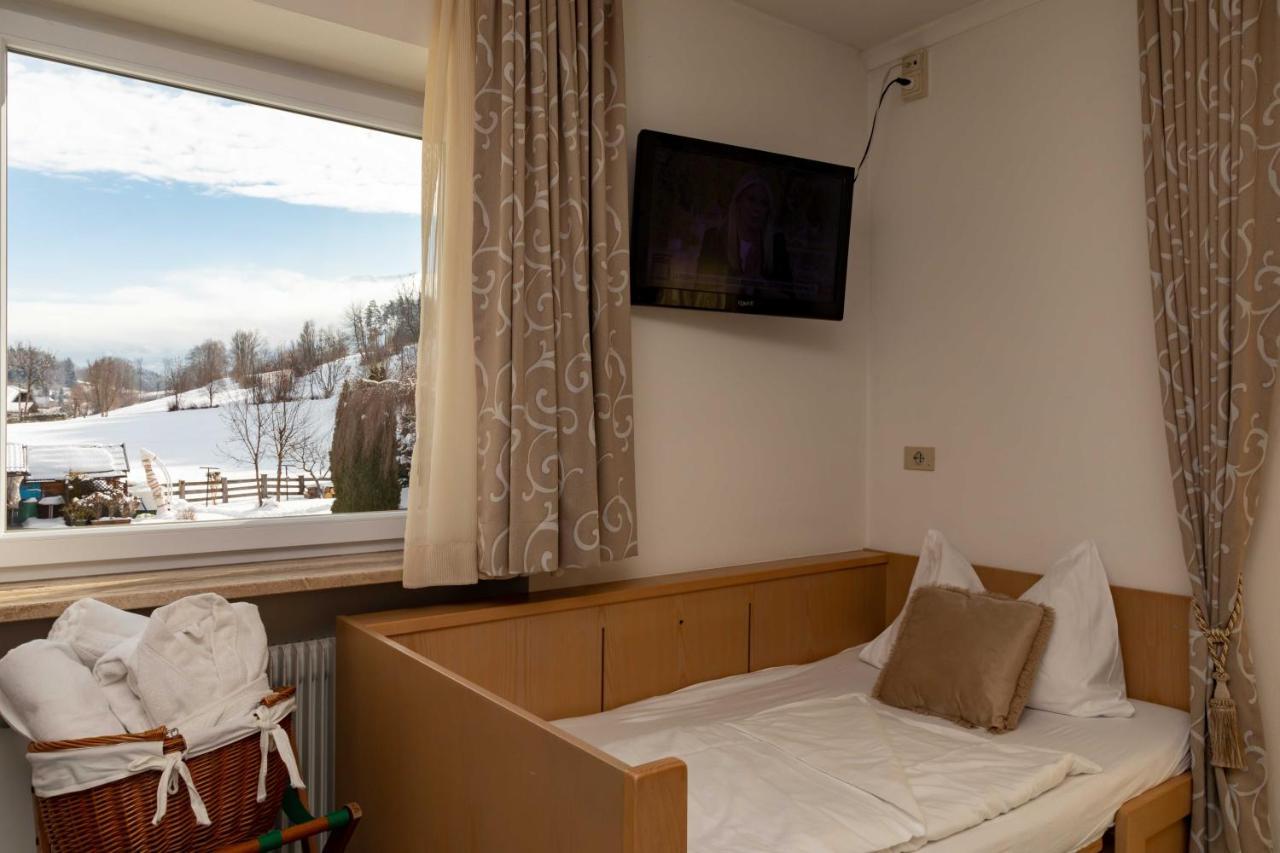 Hotel Martinerhof San Lorenzo di Sebato Dış mekan fotoğraf