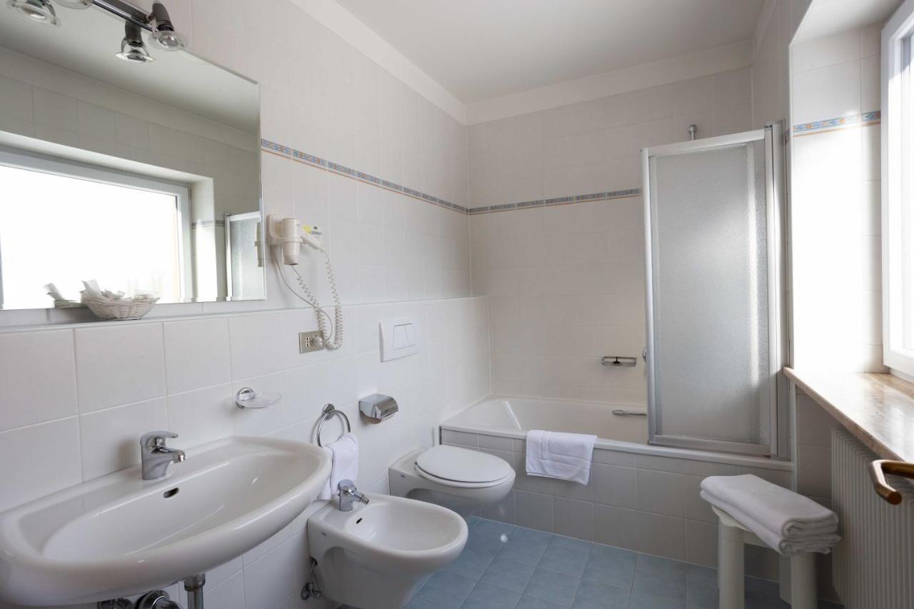 Hotel Martinerhof San Lorenzo di Sebato Dış mekan fotoğraf