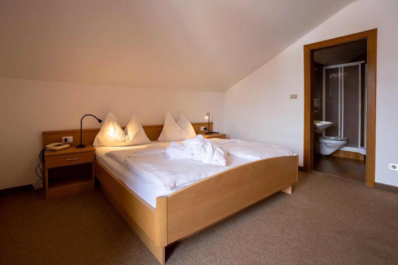Hotel Martinerhof San Lorenzo di Sebato Dış mekan fotoğraf